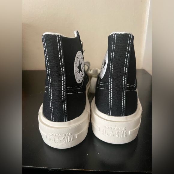 Converse - Picture 5 of 7